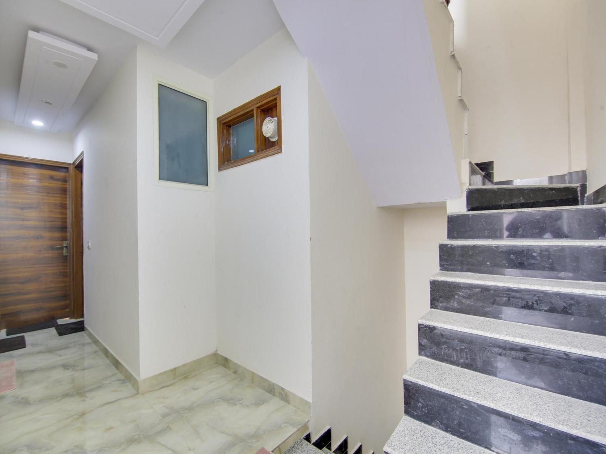 Hotel O Ar Residency Delhi  Exterior photo